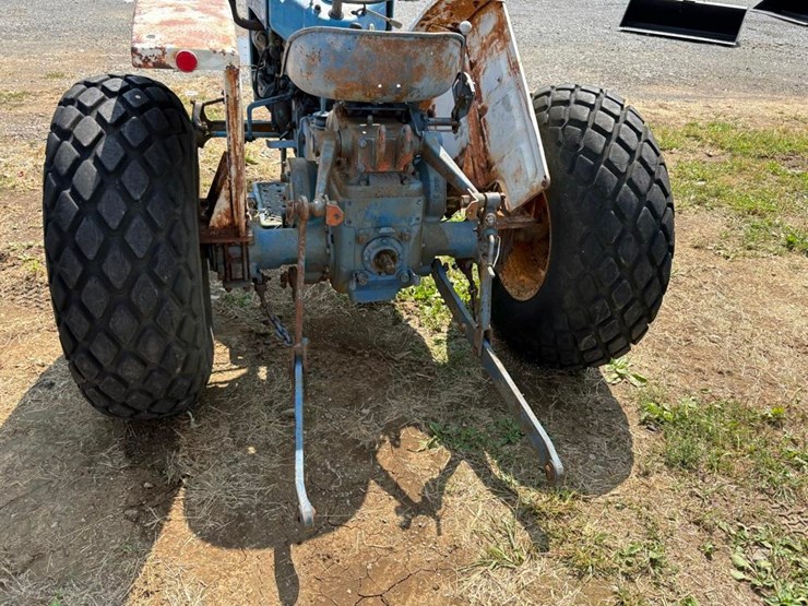 18in-backhoe-bucket-image-7