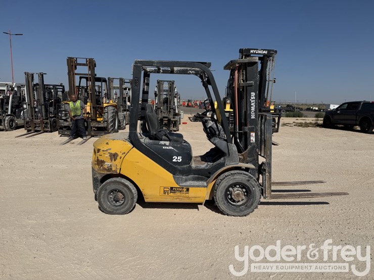 2018-komatsu-fg25t-16-image-6