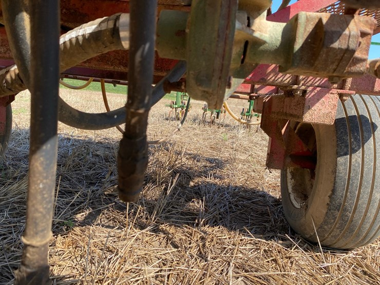 field-sprayer-image-10