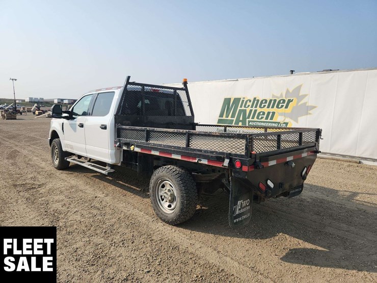 2018-ford-f350-image-3
