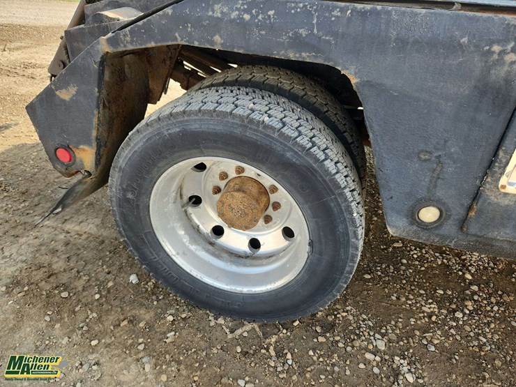 2009-ford-f450-image-27