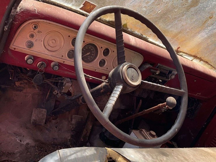 ford-600-image-47