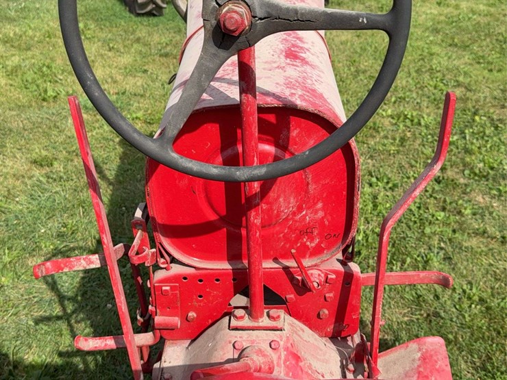 farmall-f-14-image-44