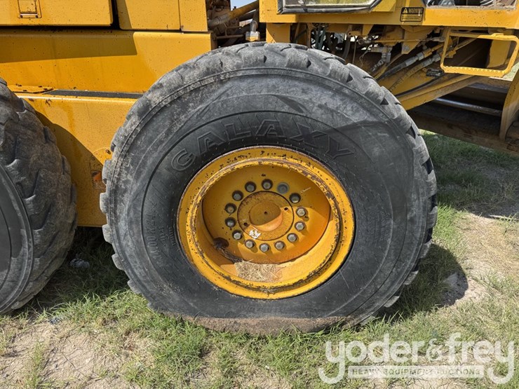 deere-672b-image-29