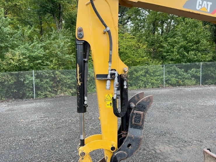 2016-caterpillar-304e2-cr-image-14