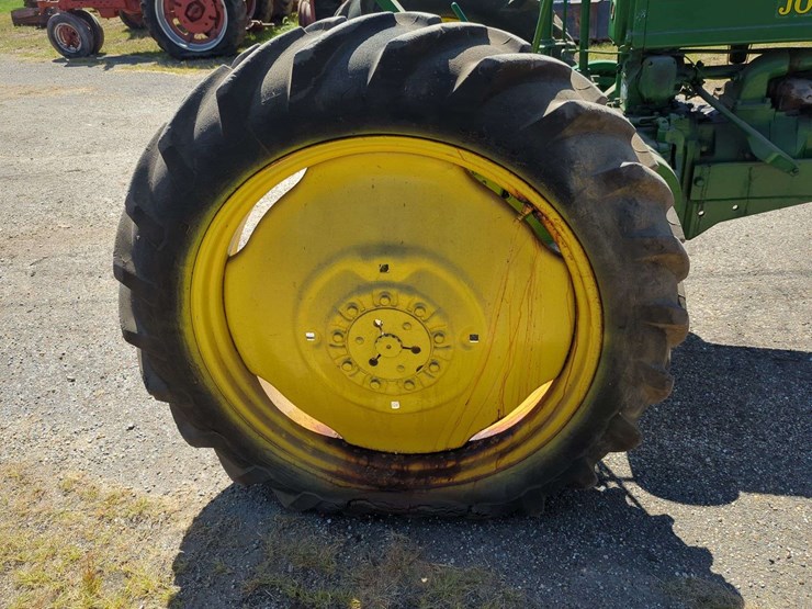 john-deere-b-image-16