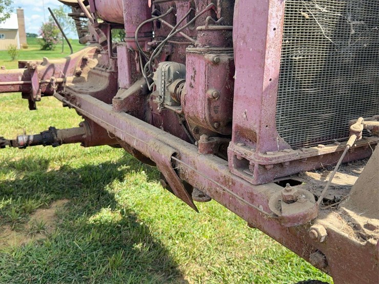 farmall-f-20-image-57