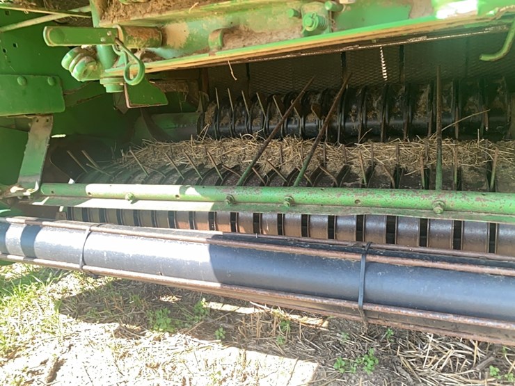john-deere-458-image-24