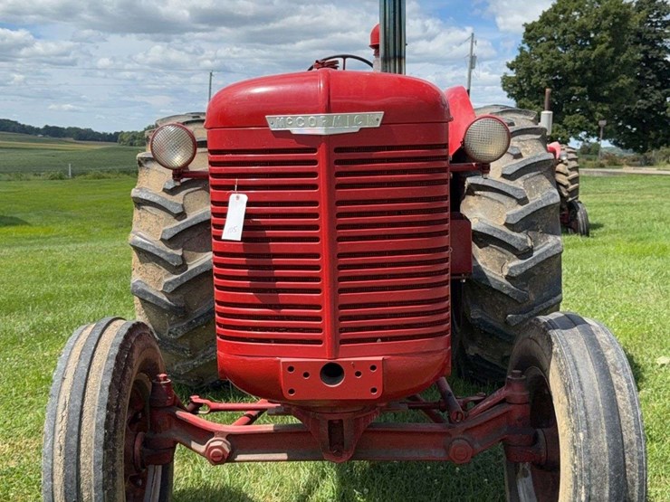 farmall-w-9-image-11