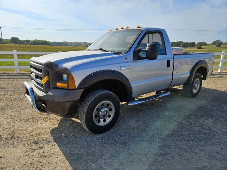2005-ford-f250-image-1