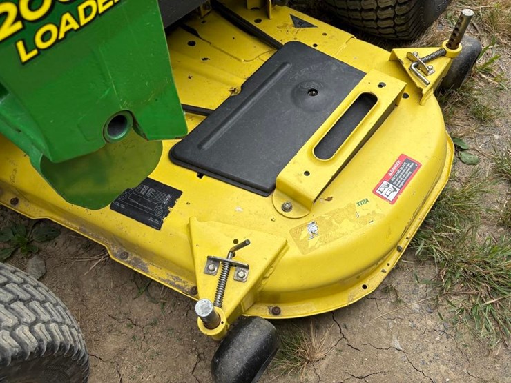 john-deere-2305-image-11