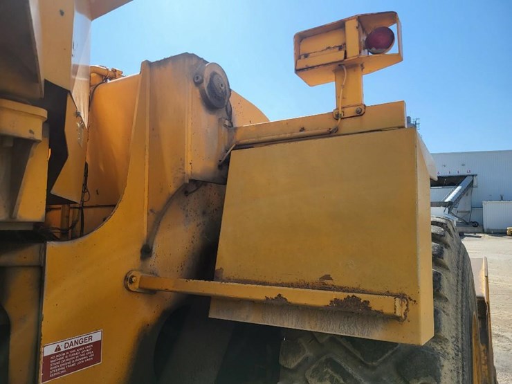 1989-o&k-trojan-5500-articulating-pay-loader-image-35