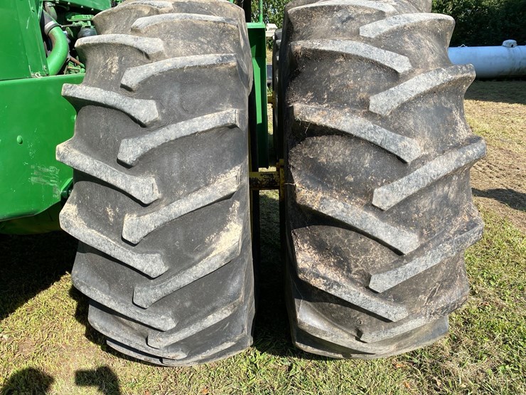 john-deere-8430-image-35