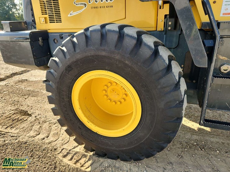 komatsu-wa250-image-11