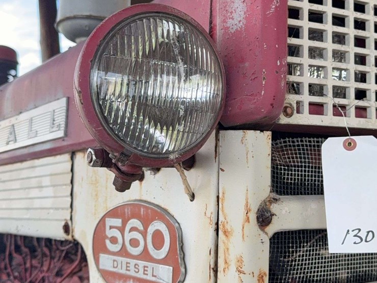 farmall-560-image-80