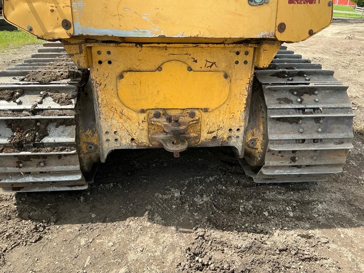2002-deere-700h-image-39