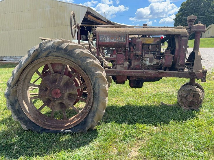 farmall-f-20-image-6
