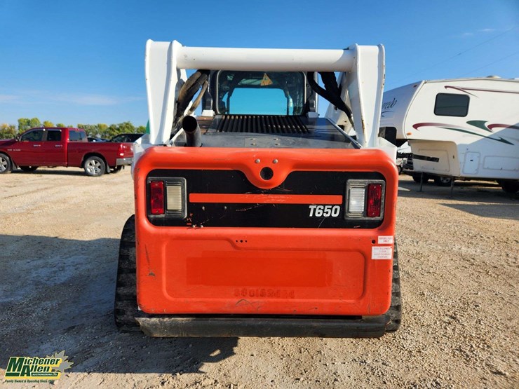 2017-bobcat-t650-image-8