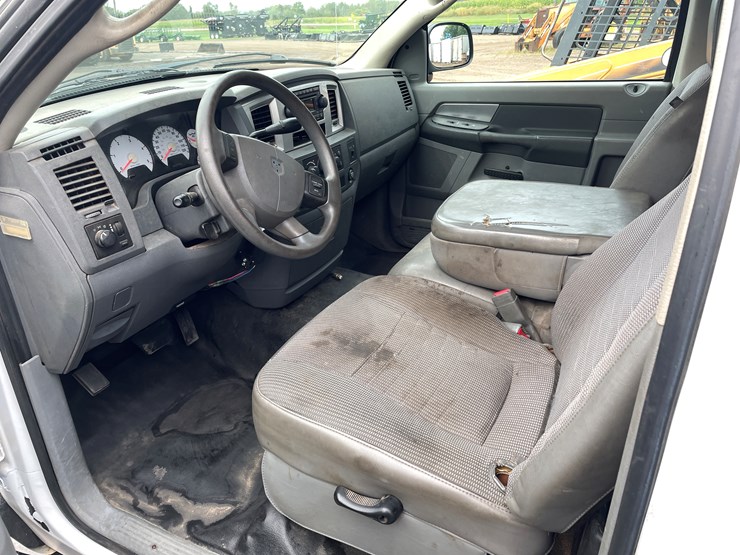 dodge-ram-2500-image-17