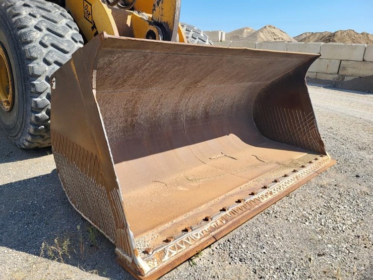 1989-o&k-trojan-5500-articulating-pay-loader-image-41