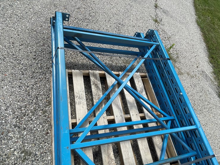 #1353-•-20'-pallet-racking-uprights-image-14
