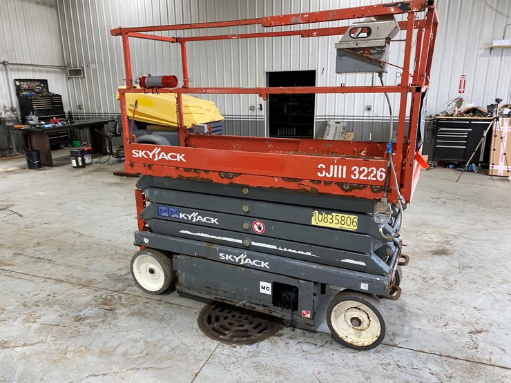 #497-•-2018-skyjack-3226-scissor-lift-(bryant,-wi)-image-4
