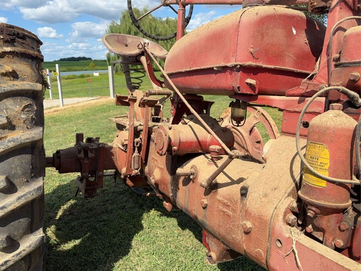 farmall-h-image-18