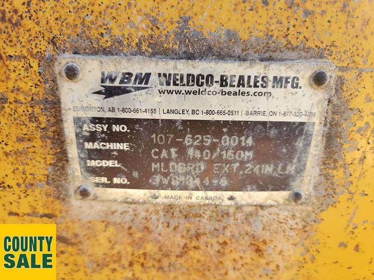 2020-caterpillar-150-awd-image-47