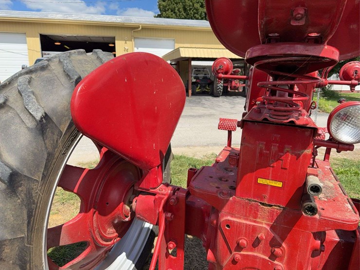 farmall-300-image-39