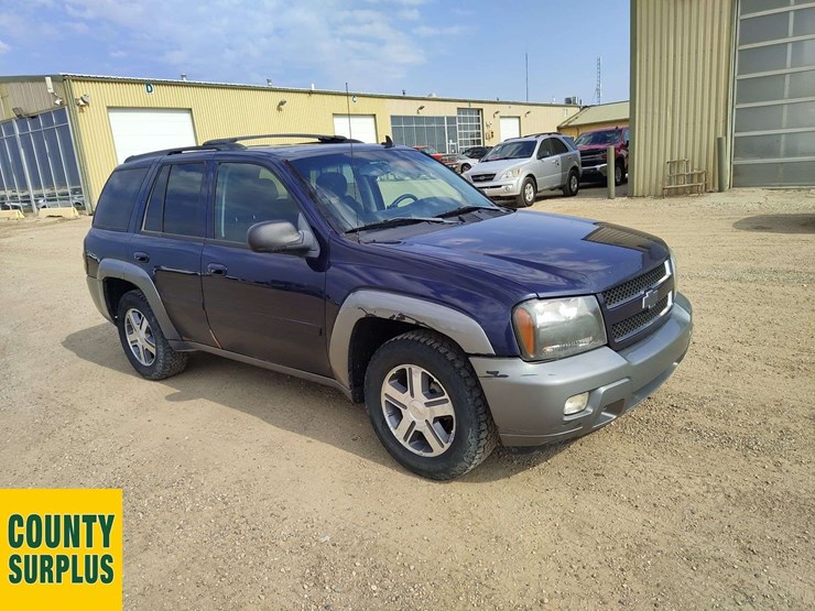 2009-chevrolet-trailblazer-image-2