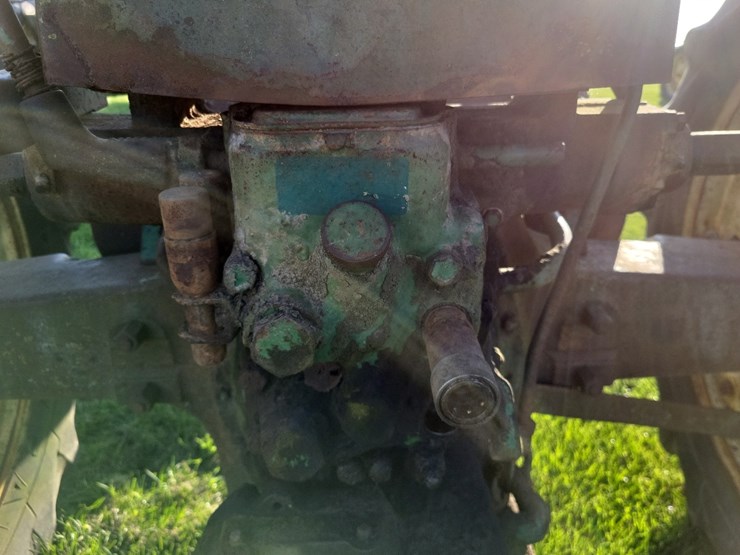 john-deere-60-image-8