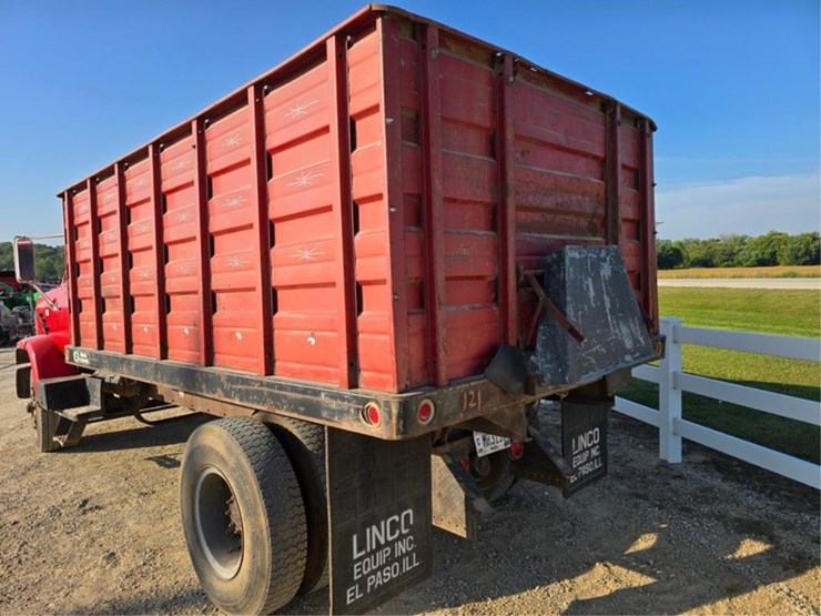 1983-gmc-7000-image-4