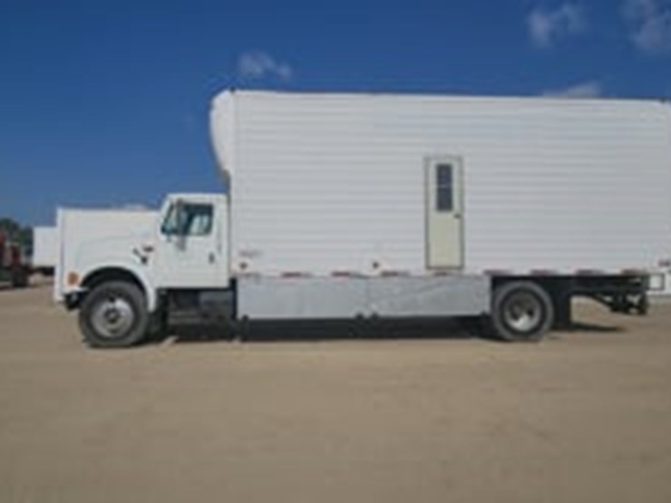 1991-international-4700-image-5