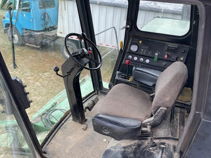 john-deere-7720-titan-ii-image-9