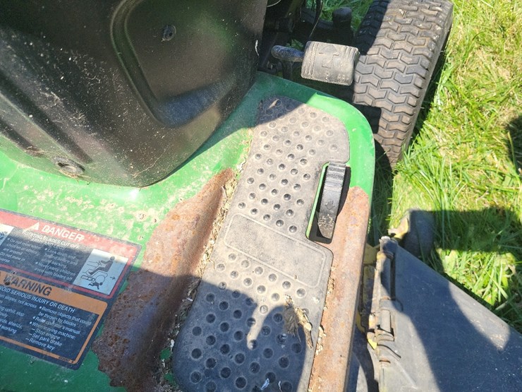 john-deere-l120-image-18