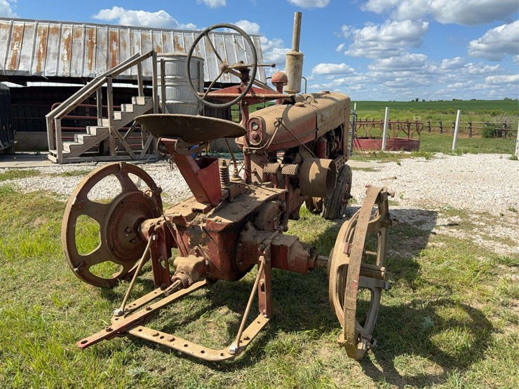 farmall-h-image-4
