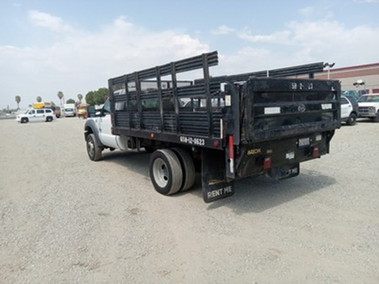 2013-ford-f550-image-3