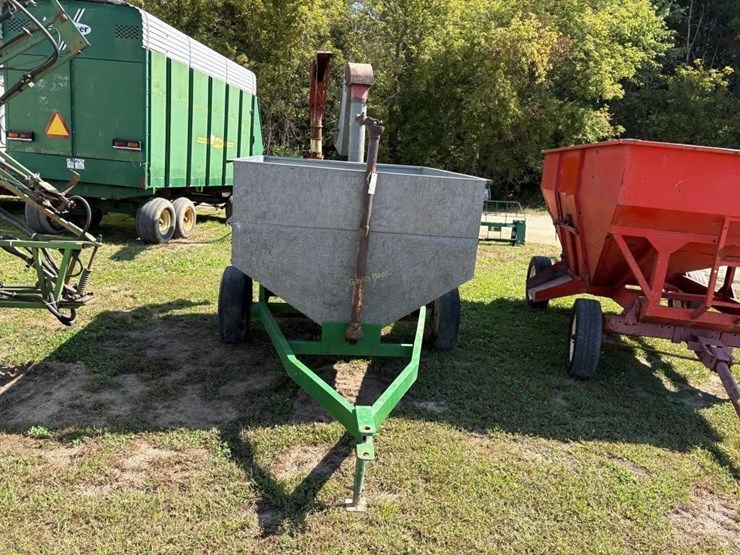 auger-wagon-image-2