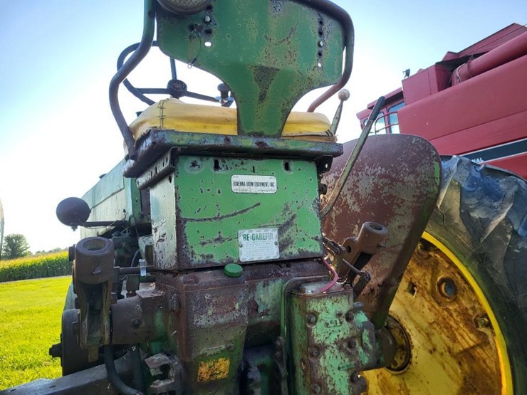 john-deere-630-image-24
