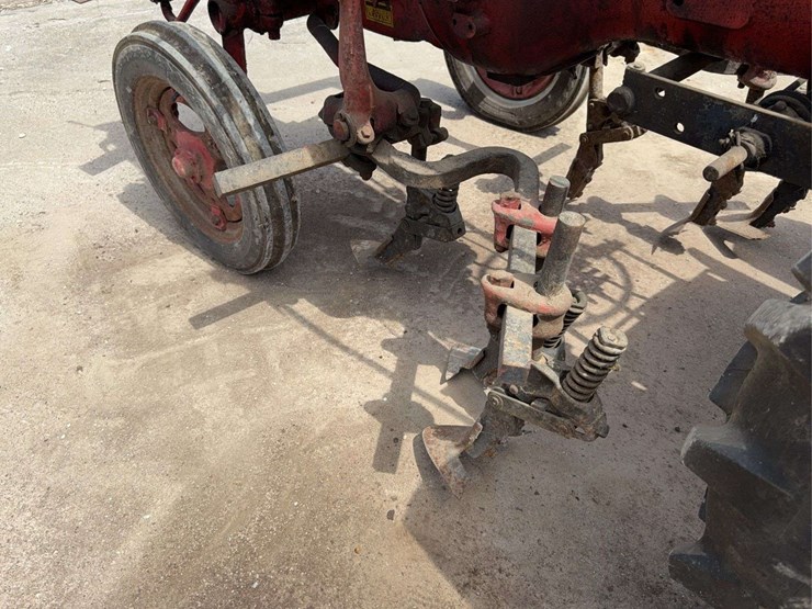 farmall-super-a-image-70