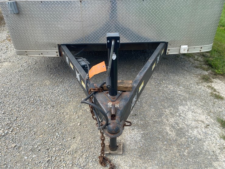#3014-•-2011-middlebury-trailers-20'-tandem-axle-enclosed-trailer-(helenville,-wi)-(has-wi-title)-image-8