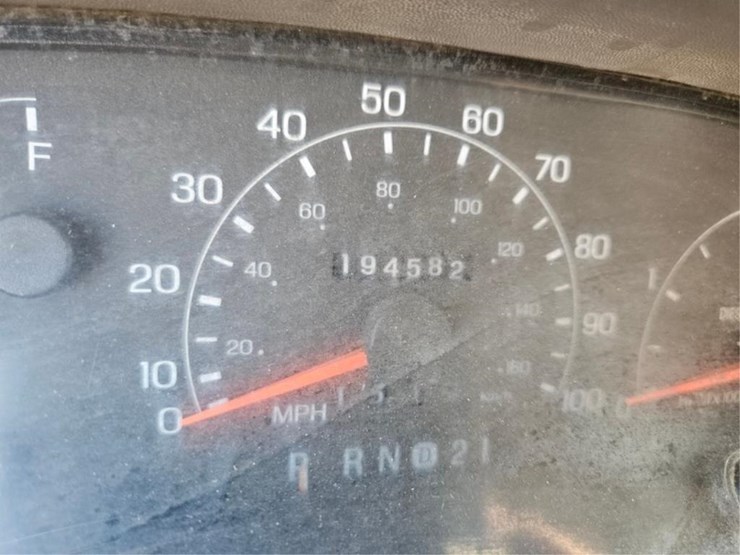 2001-ford-350-image-42