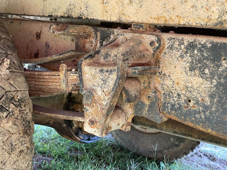 ford-600-image-61
