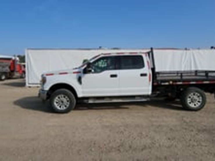 2018-ford-f350-image-5