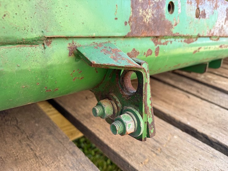 john-deere-216-image-15