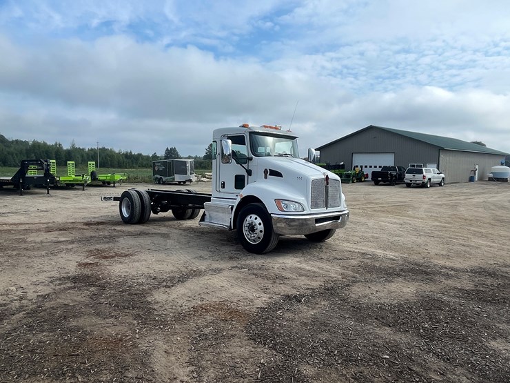2013-kenworth-t370-image-7
