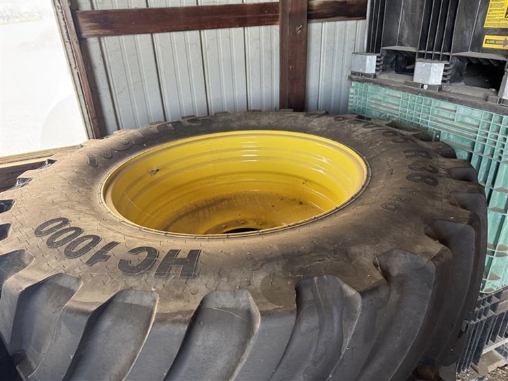 john-deere-10-image-6