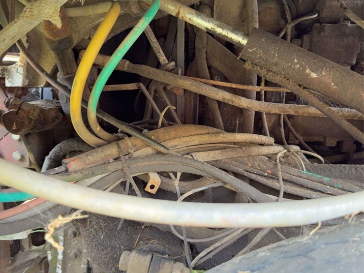diamond-reo-cabover-image-46