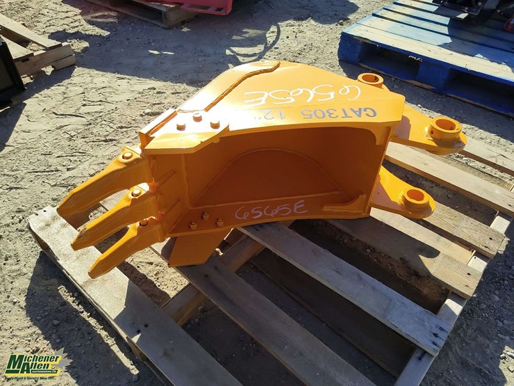 caterpillar-305-image-6