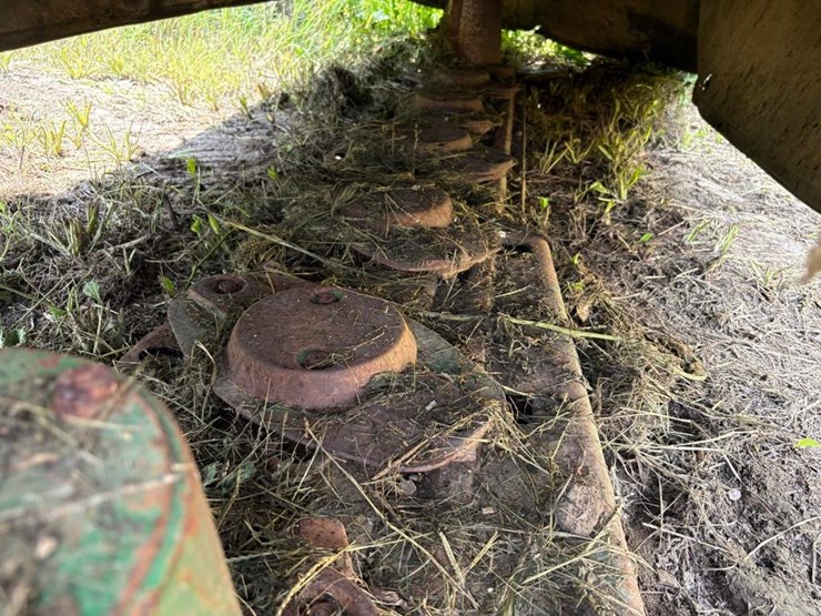 john-deere-275-image-5